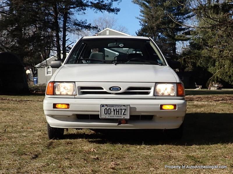 Ford-Festiva-1993-white-104607-5