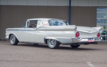 Ford-Galaxie-1959-White-Red-52320-6