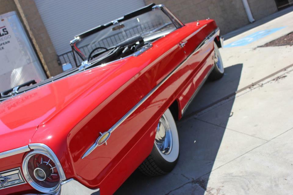 Ford-Galaxie-1964-Red-Black-185274-26