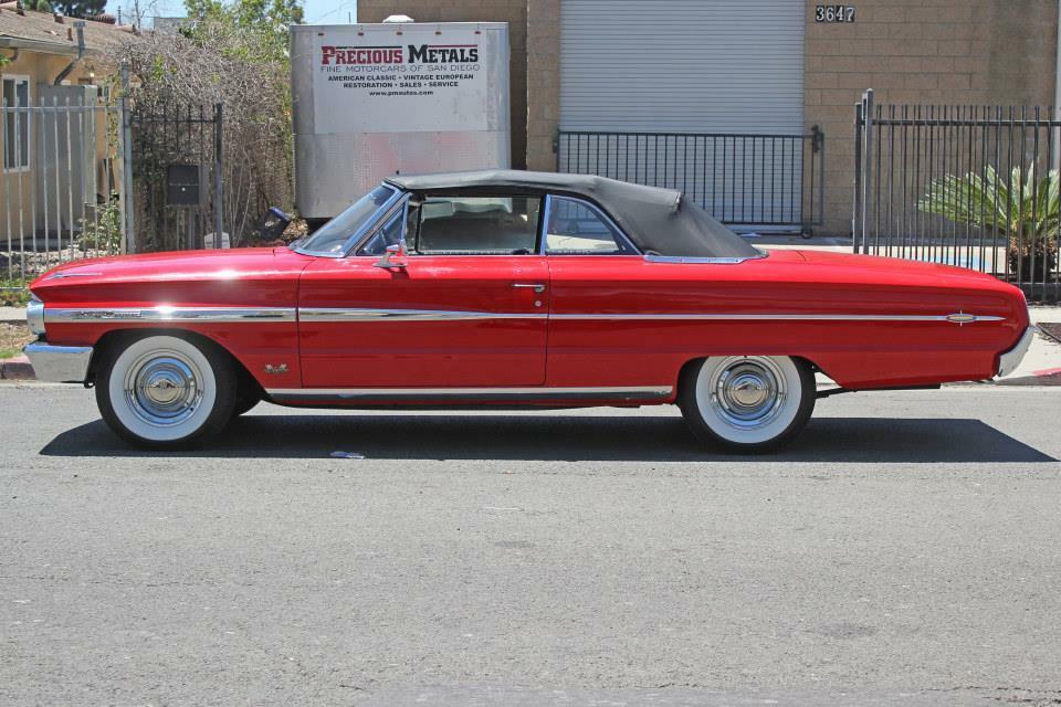 Ford-Galaxie-1964-Red-Black-185274-30