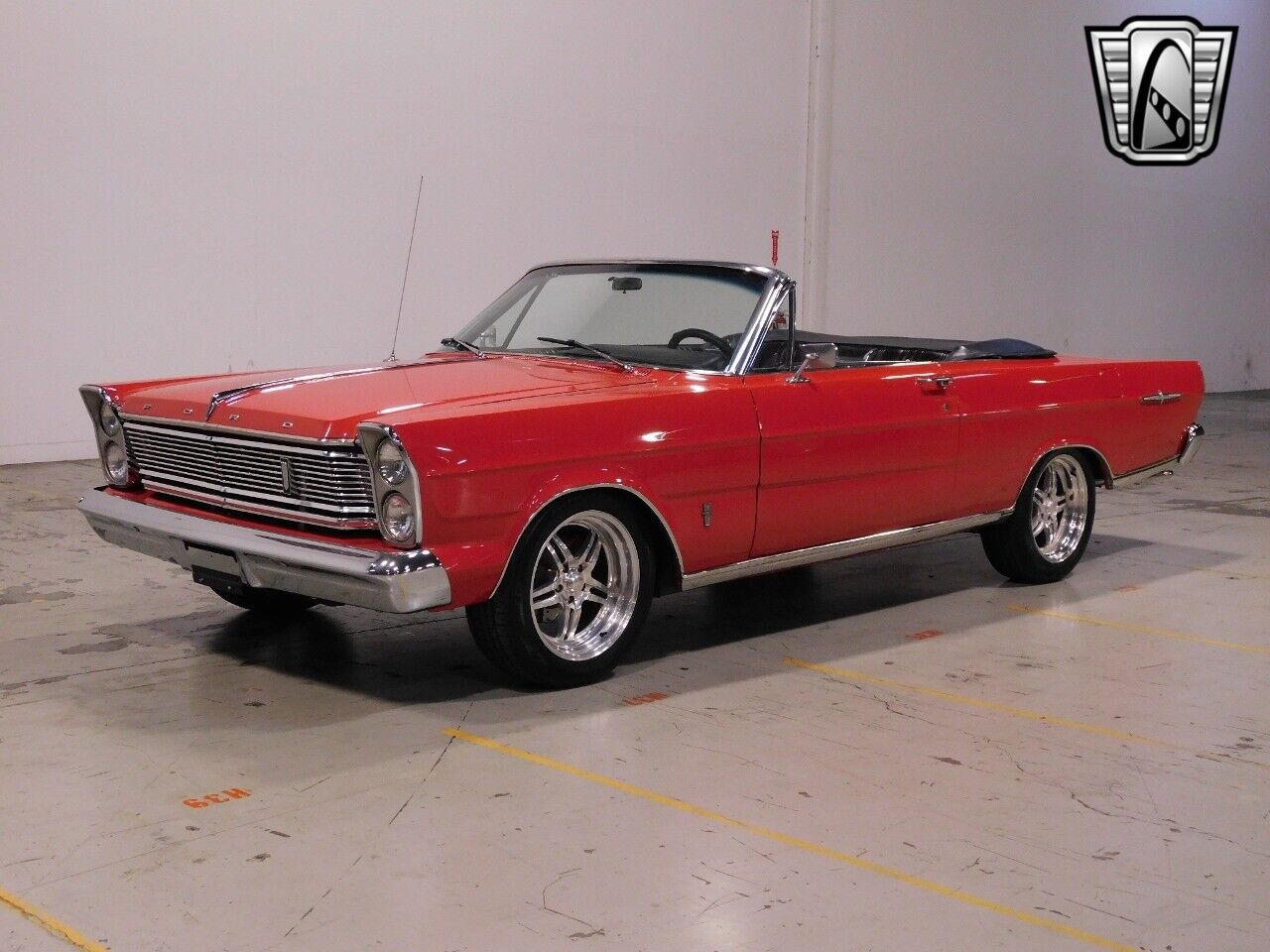 Ford-Galaxie-1965-Red-Black-157894-2