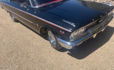 Ford-Galaxie-500-1963-2