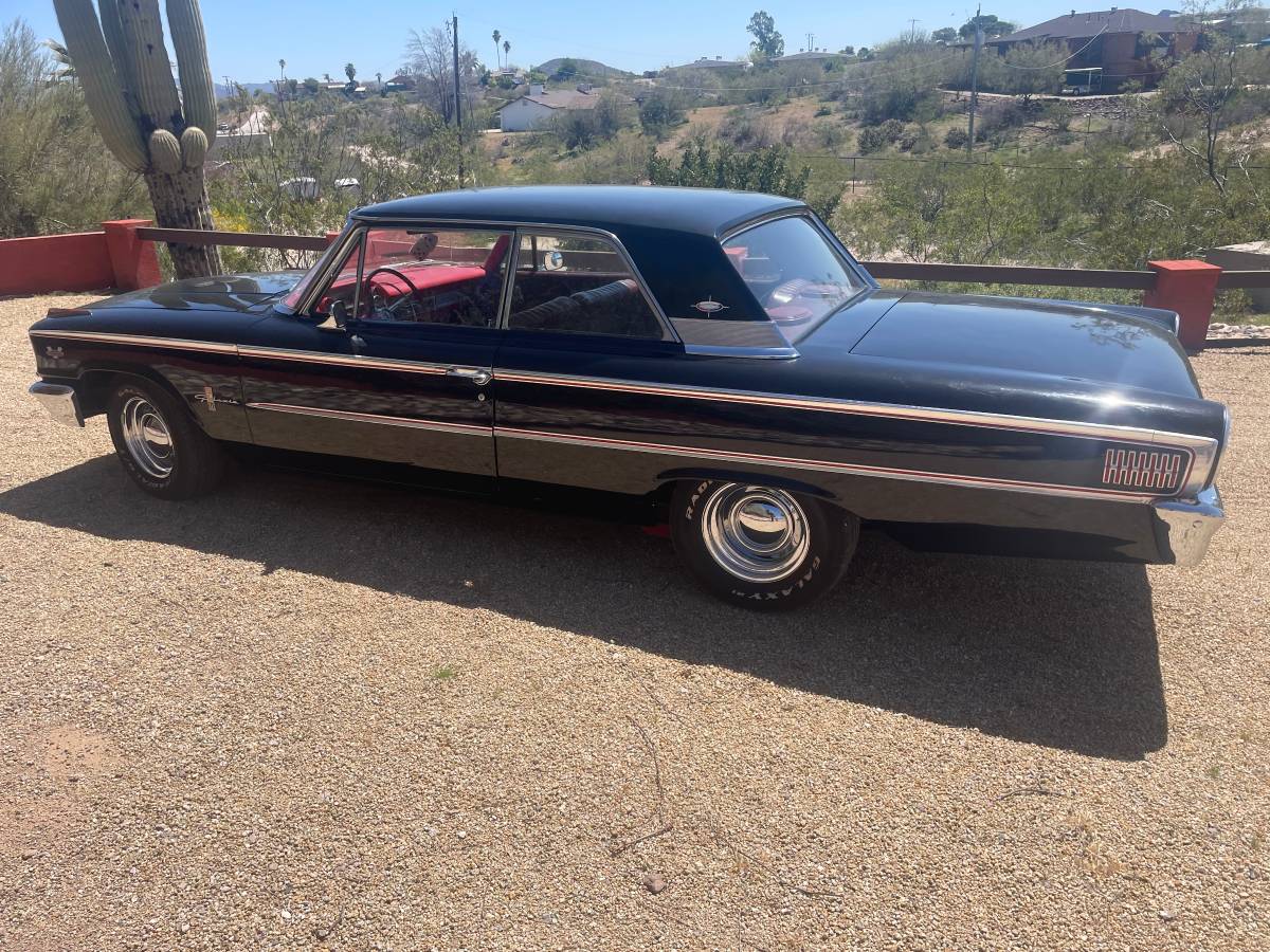 Ford-Galaxie-500-1963-5