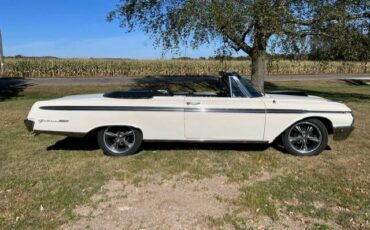 Ford-Galaxie-500-xl-convertible-1962-white-29998-1