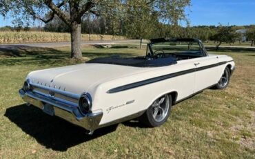 Ford-Galaxie-500-xl-convertible-1962-white-29998-2