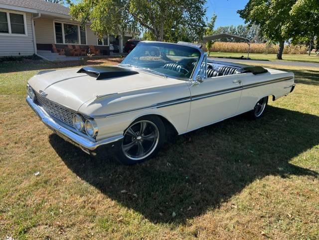 Ford-Galaxie-500-xl-convertible-1962-white-29998-6