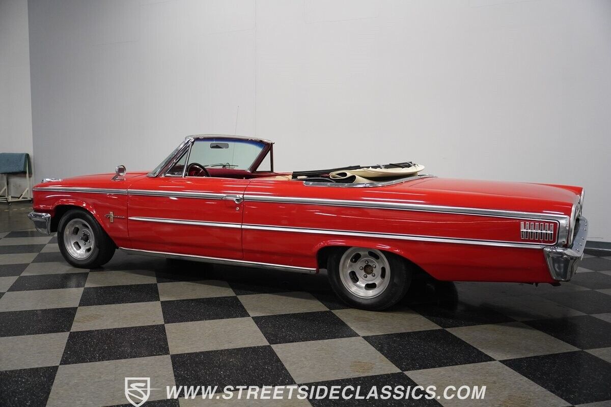 Ford-Galaxie-Cabriolet-1963-Red-Red-12059-10