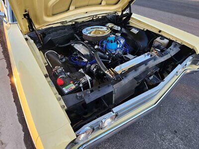 Ford-Galaxie-Cabriolet-1969-Yellow-Black-188060-10