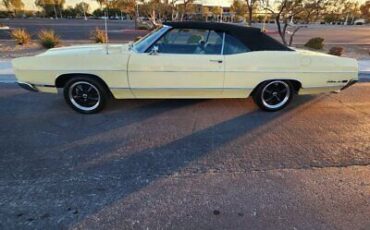 Ford-Galaxie-Cabriolet-1969-Yellow-Black-188060-5