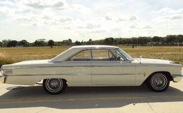 Ford-Galaxie-Coupe-1963-3