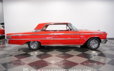 Ford-Galaxie-Coupe-1963-Red-Red-0-15