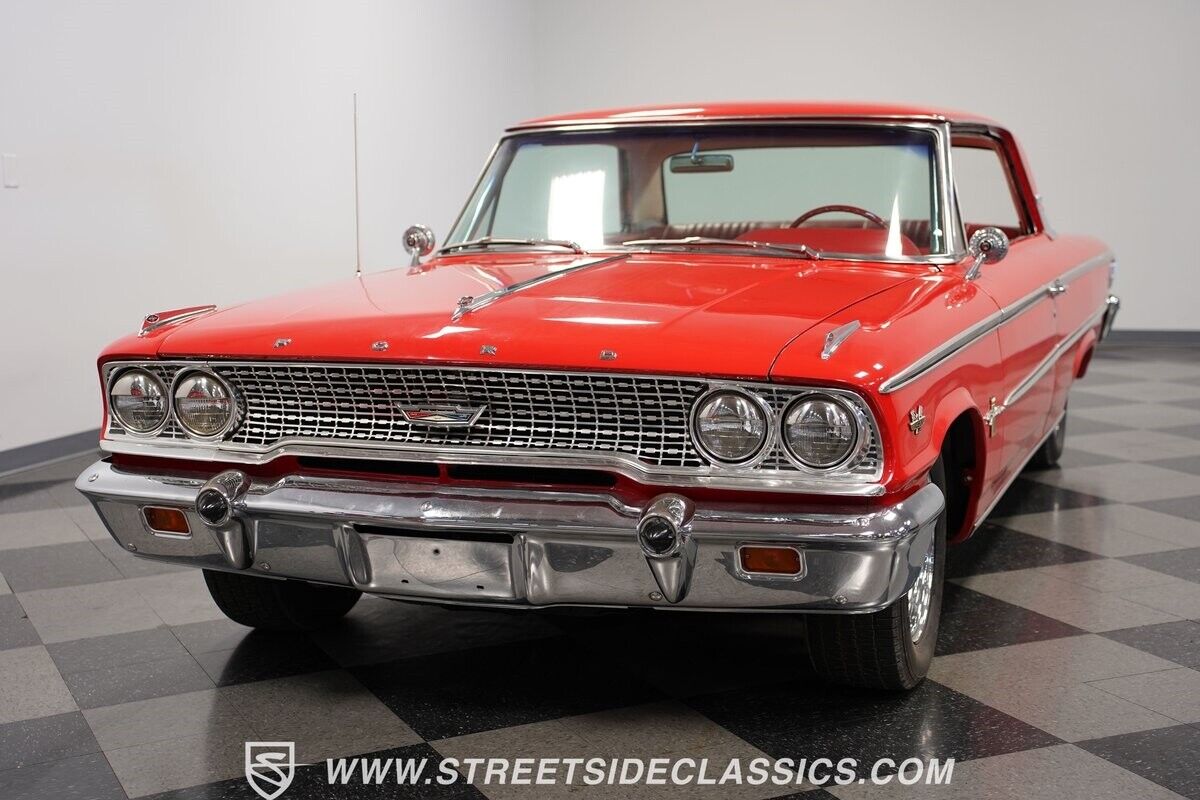 Ford-Galaxie-Coupe-1963-Red-Red-0-22