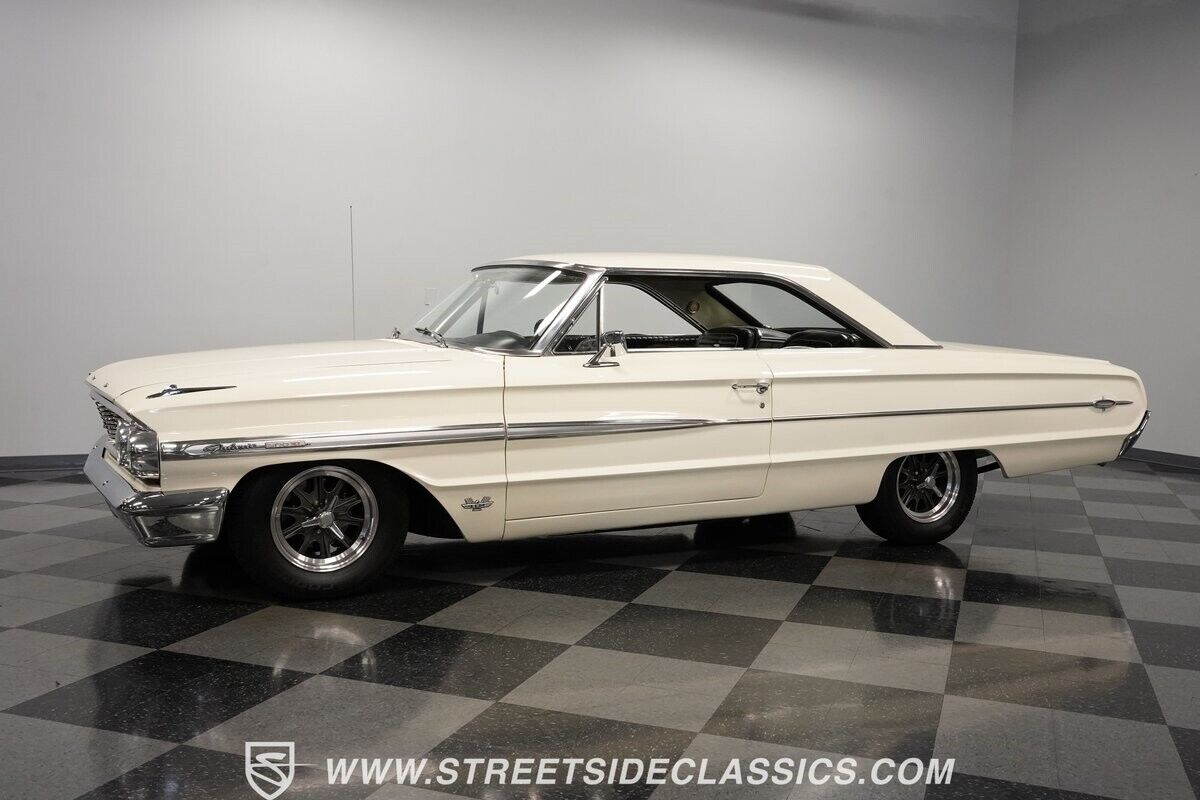 Ford-Galaxie-Coupe-1964-6