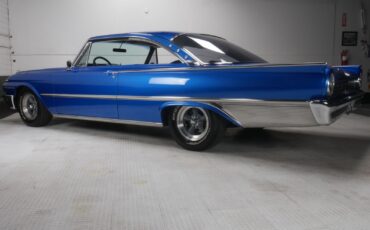 Ford-Galaxie-Starliner-Coupe-1961-10