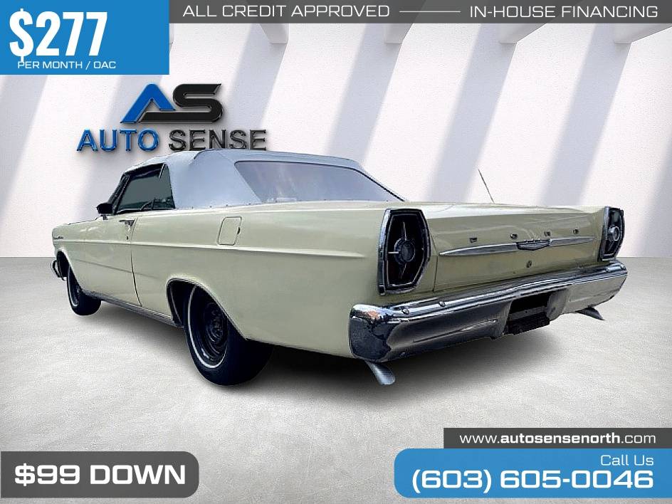 Ford-Galaxy-500-1965-133585-2