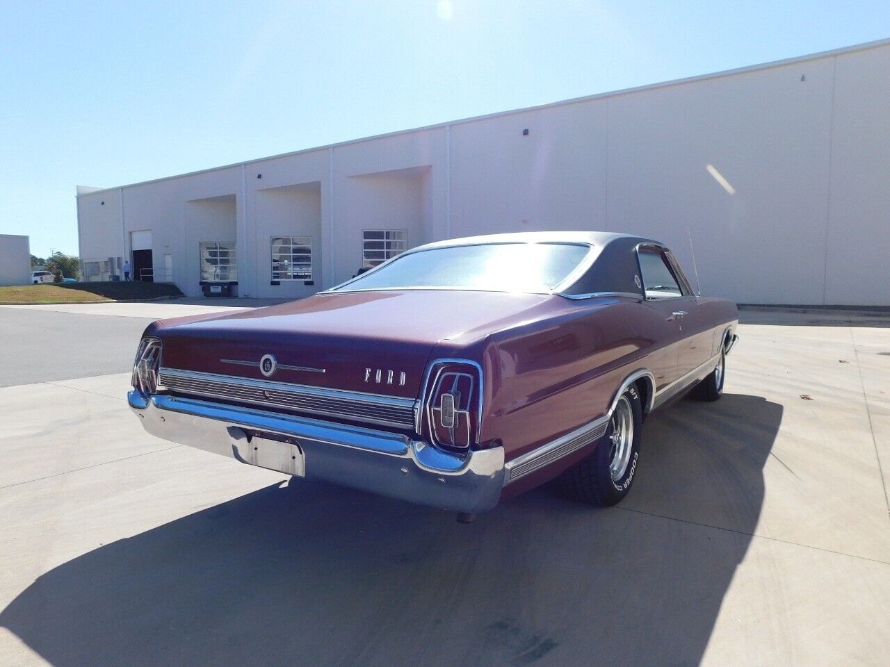 Ford-LTD-Coupe-1967-Red-Maroon-44130-10