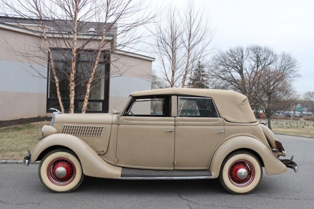 Ford-Model-48-1935-Tan-Brown-0-2