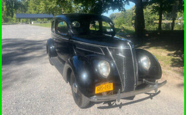 Ford-Model-78-Sedan-Berline-1937-Black-Tan-0