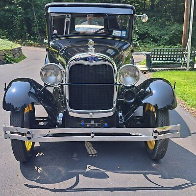 Ford-Model-A-Berline-1929-Black-Tan-805-1