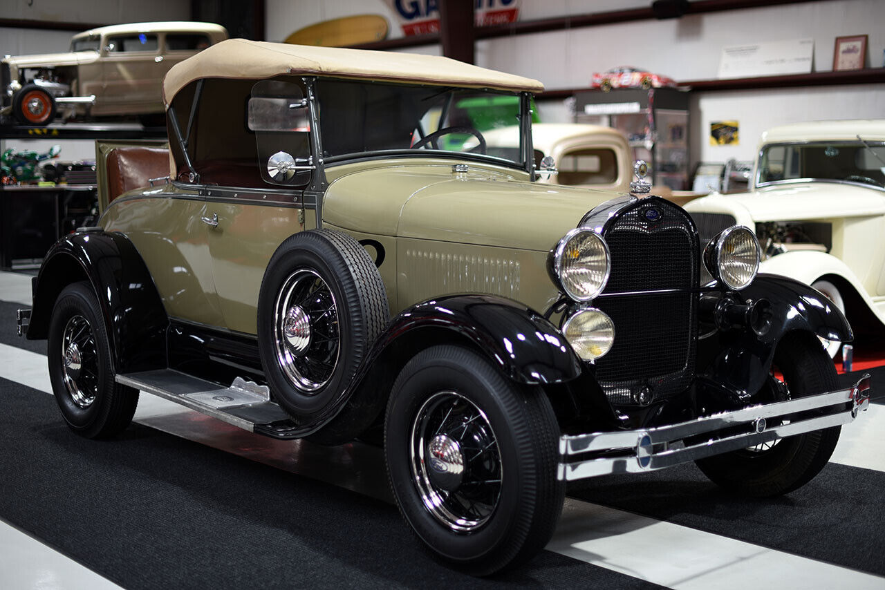 Ford-Model-A-Cabriolet-1928-Tan-Brown-4006-2