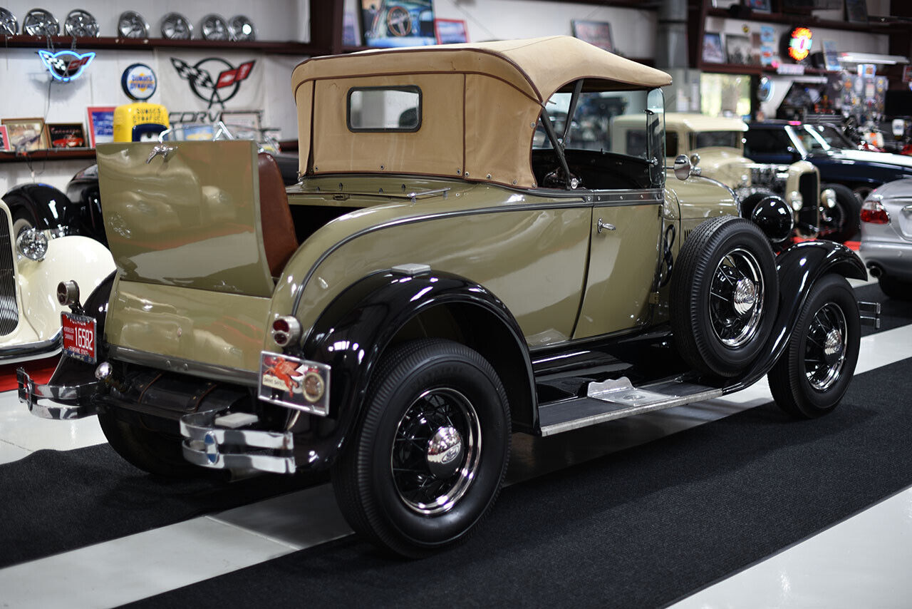 Ford-Model-A-Cabriolet-1928-Tan-Brown-4006-3