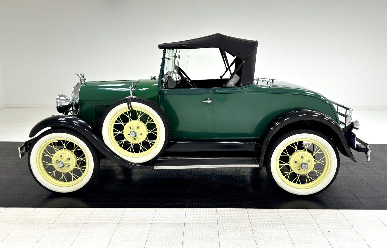 Ford-Model-A-Cabriolet-1929-1