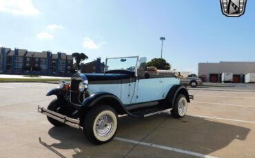 Ford-Model-A-Cabriolet-1929-2