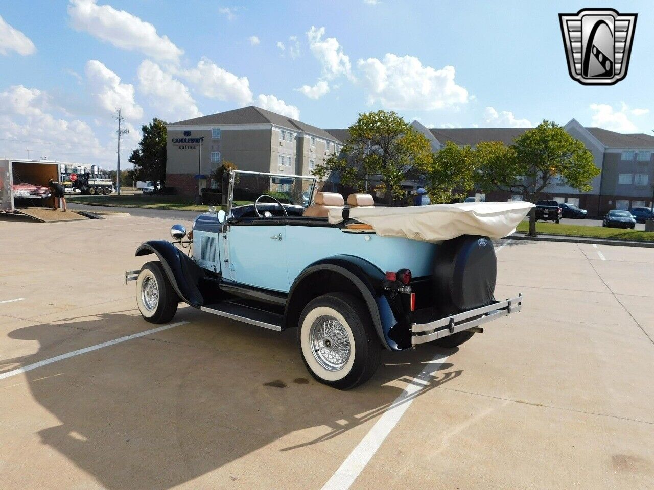 Ford-Model-A-Cabriolet-1929-4