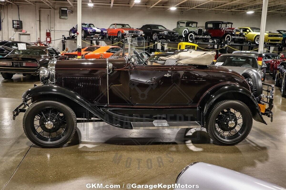 Ford-Model-A-Cabriolet-1930-Brown-Black-18289-10