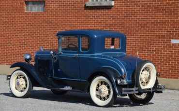 Ford-Model-A-Coupe-1931-2