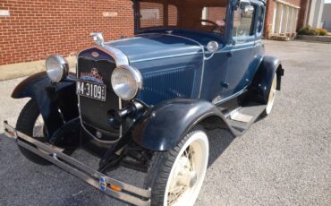 Ford-Model-A-Coupe-1931-4