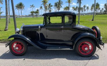 Ford-Model-A-Coupe-1931-Black-16093-3