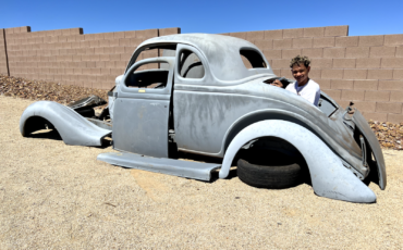 Ford-Model-A-Coupe-1935-4