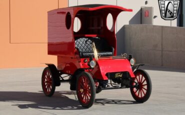 Ford-Model-T-Cabriolet-1903-4