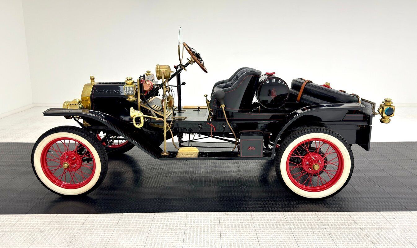 Ford-Model-T-Cabriolet-1912-1