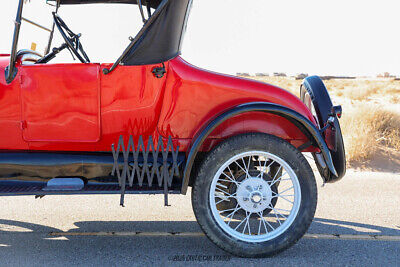 Ford-Model-T-Cabriolet-1927-Red-Black-2-4