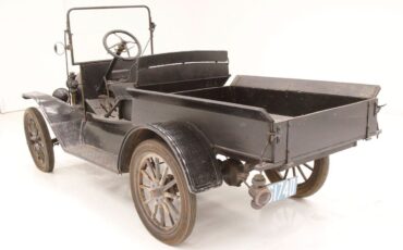 Ford-Model-T-Pickup-1915-2