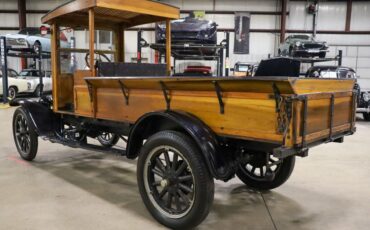 Ford-Model-T-Pickup-1923-5