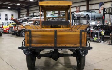 Ford-Model-T-Pickup-1923-6