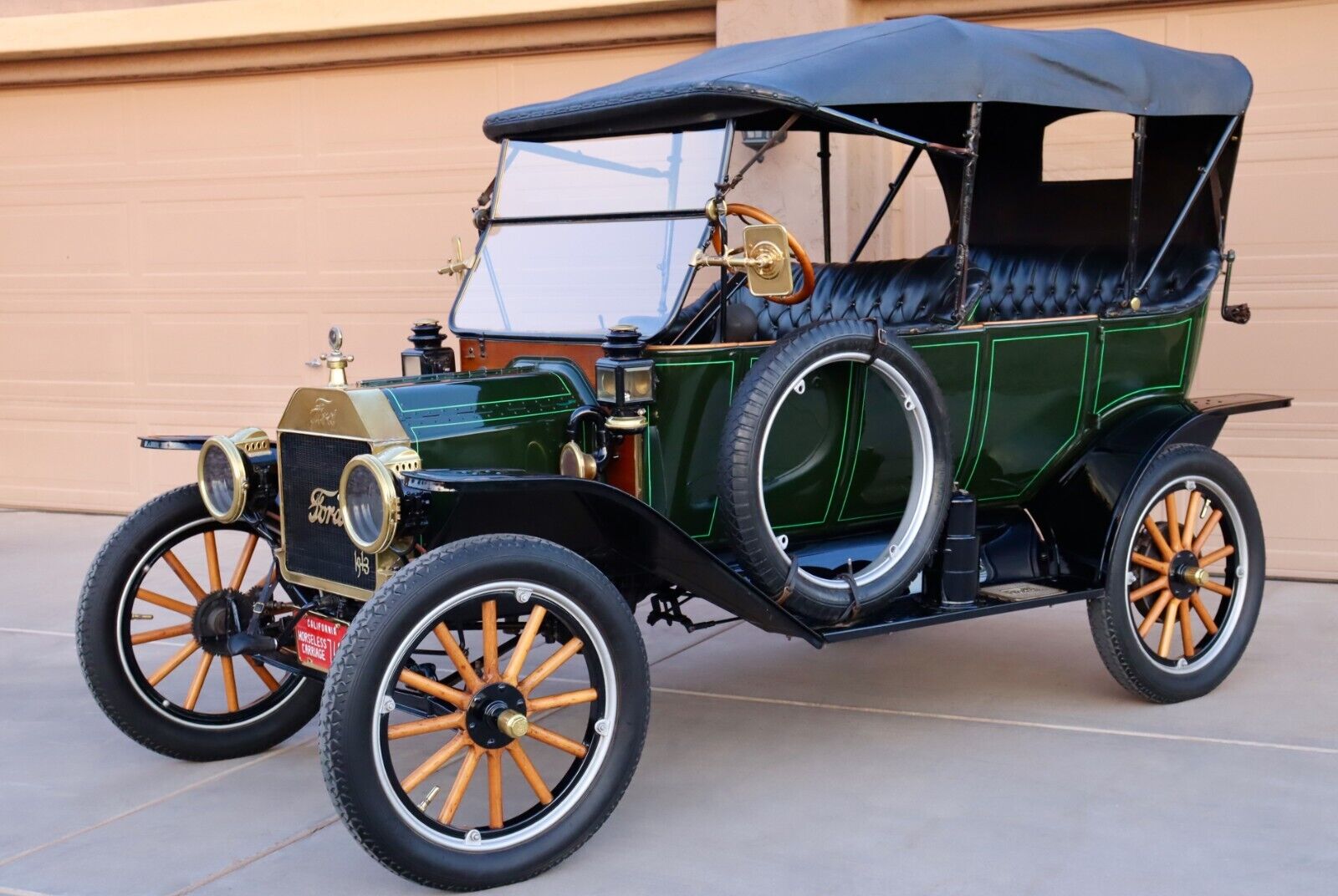 Ford-Model-T-Touring-Cabriolet-1913-2-Tones-12875-7