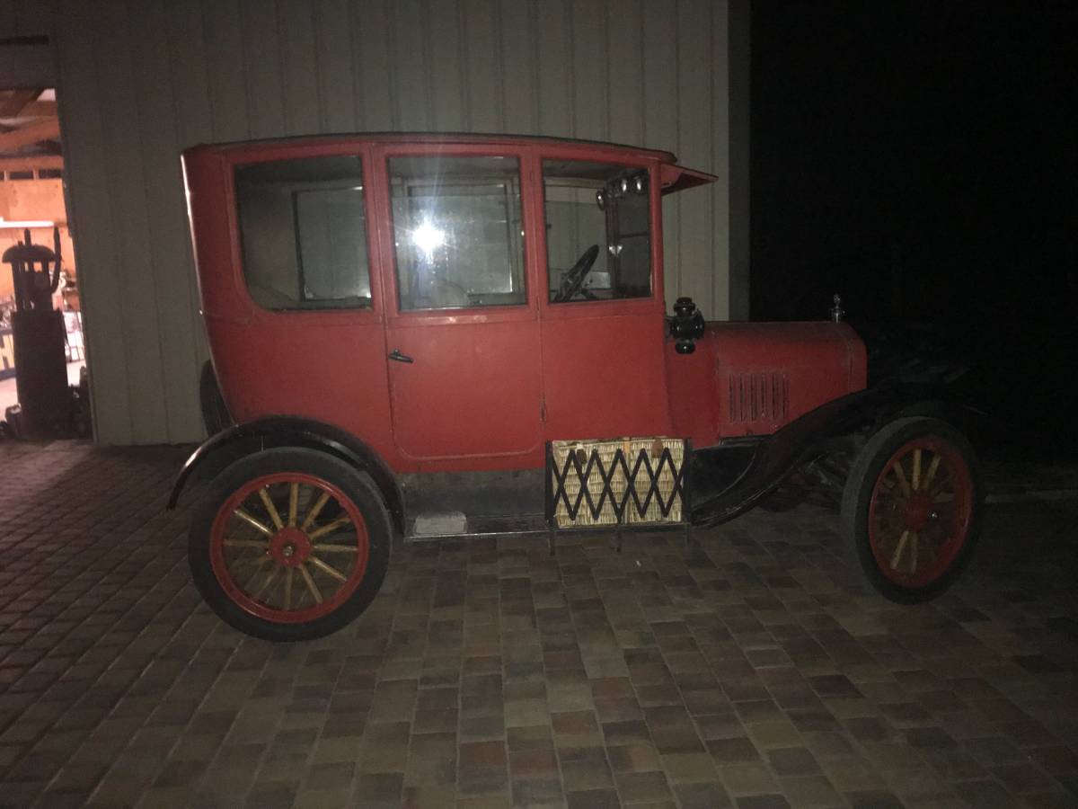 Ford-Model-t-1922-2