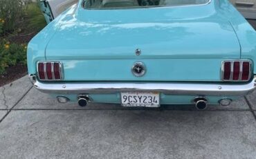 Ford-Mustang-1965-184012-1