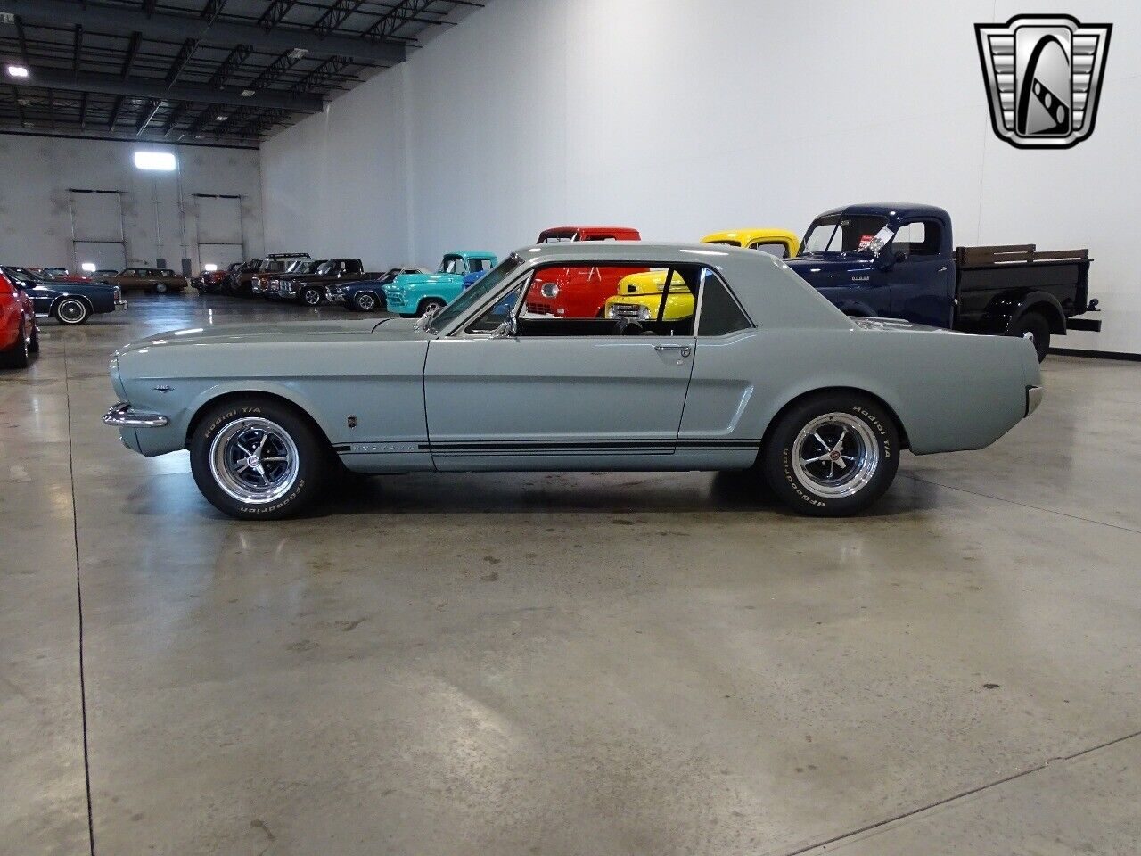 Ford-Mustang-1965-Green-Black-30537-3