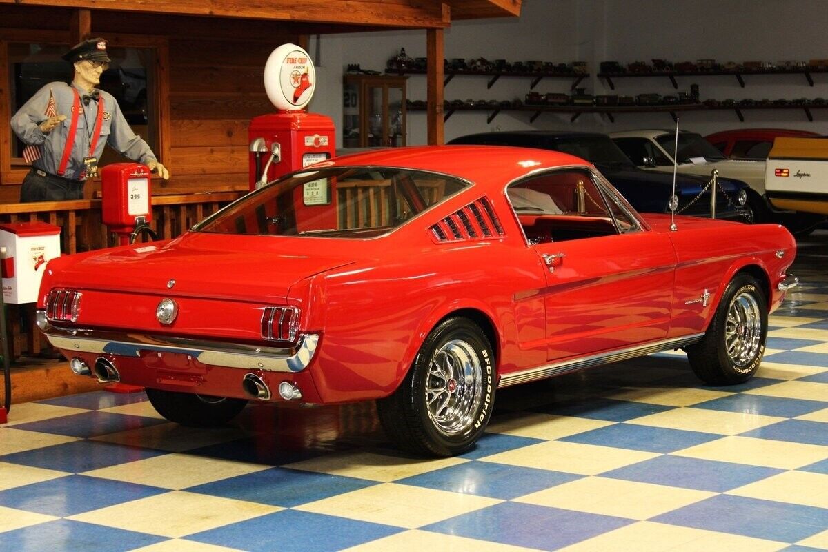 Ford-Mustang-1965-Red-Red-0-7