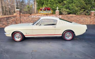 Ford-Mustang-1965-White-Black-73343-4