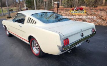 Ford-Mustang-1965-White-Black-73343-6