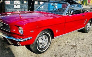 Ford-Mustang-1966-Red-Black-4905-2