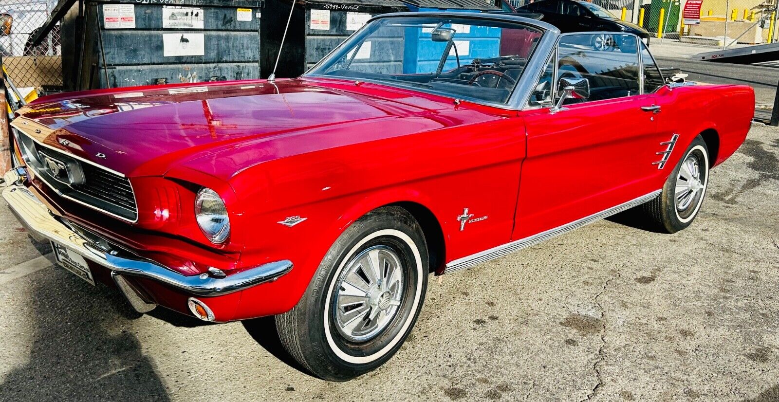 Ford-Mustang-1966-Red-Black-4905-2