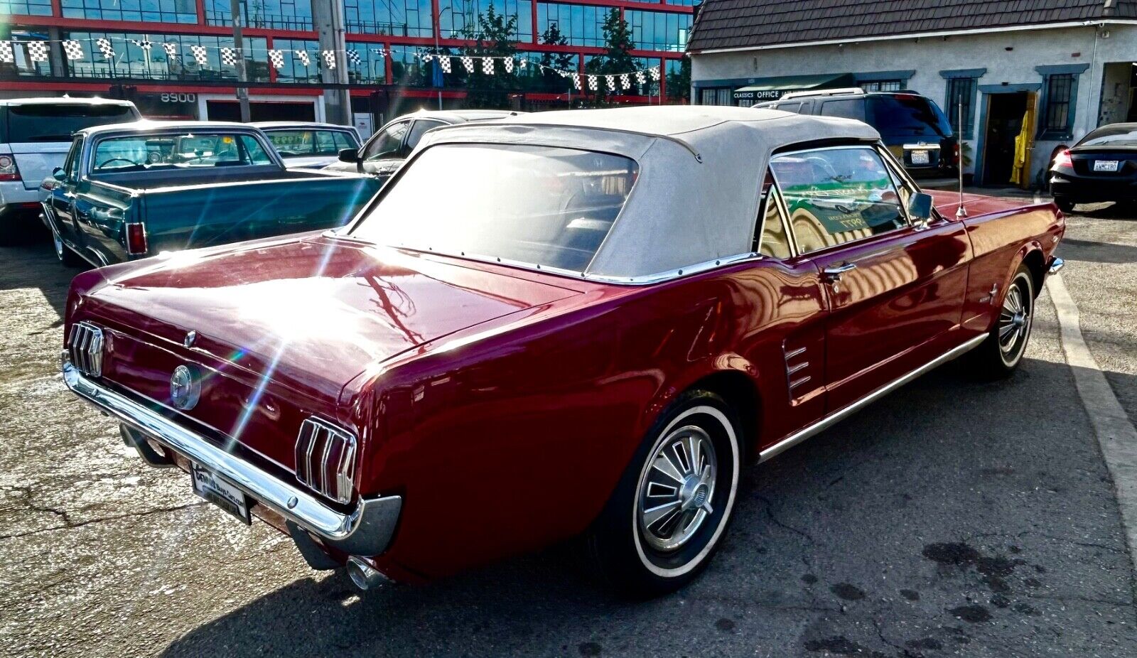 Ford-Mustang-1966-Red-Black-4905-7