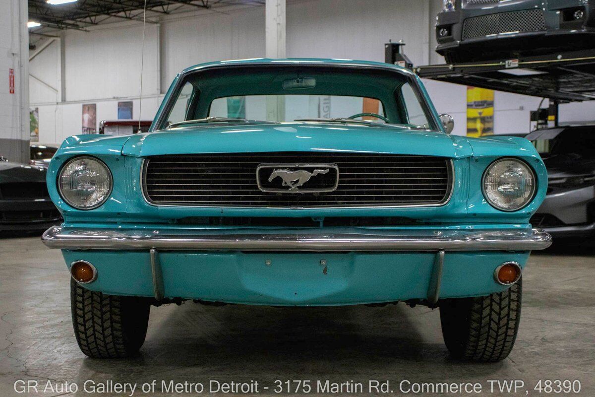 Ford-Mustang-1966-Tahoe-turquoise-Metallic-Turquoise-142804-11